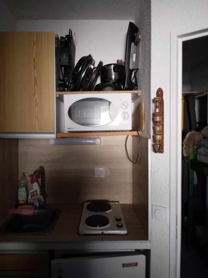 Studio Apartment Allos Luaran gambar